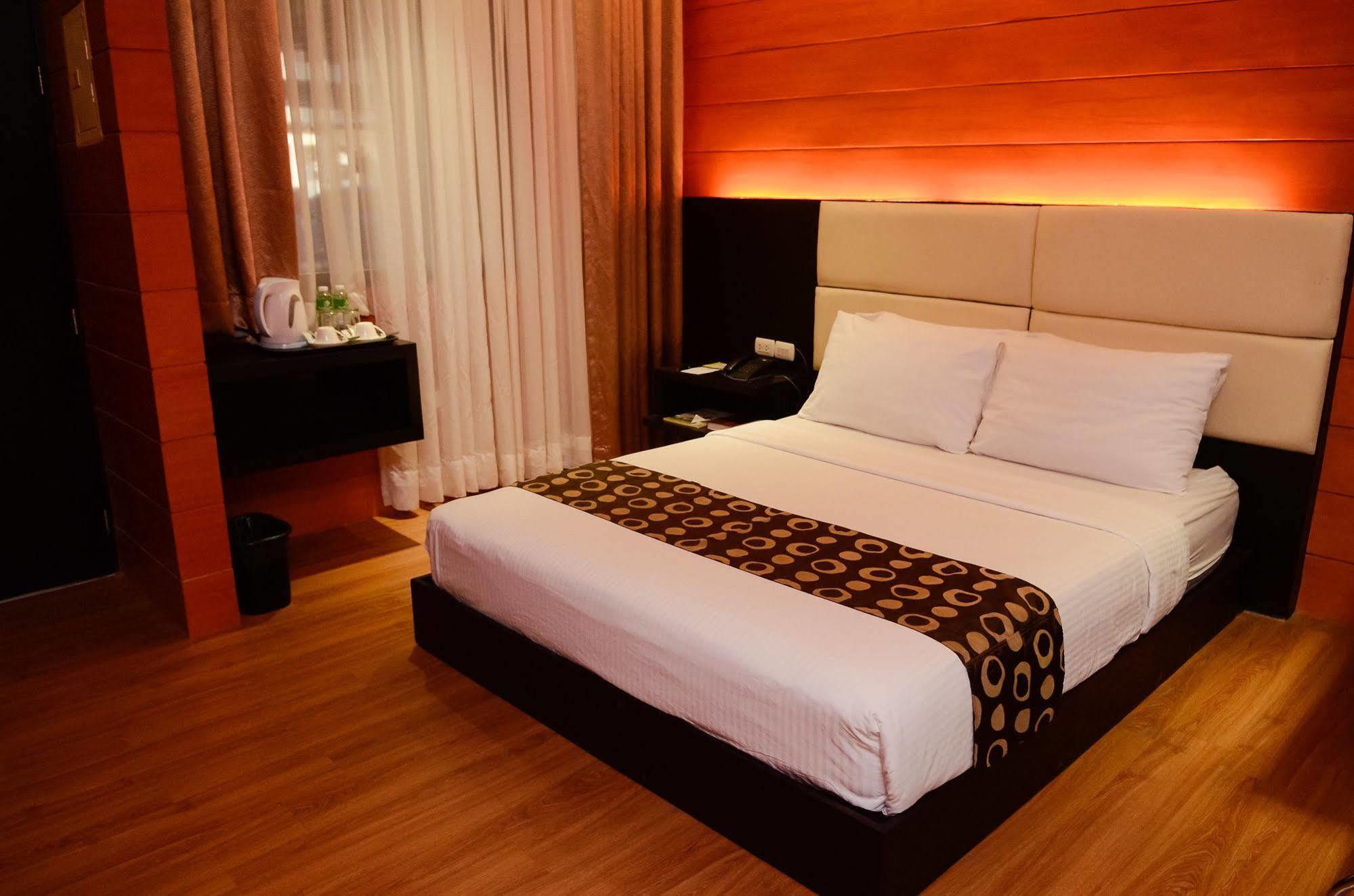 Sun City Suites General Santos City Екстериор снимка